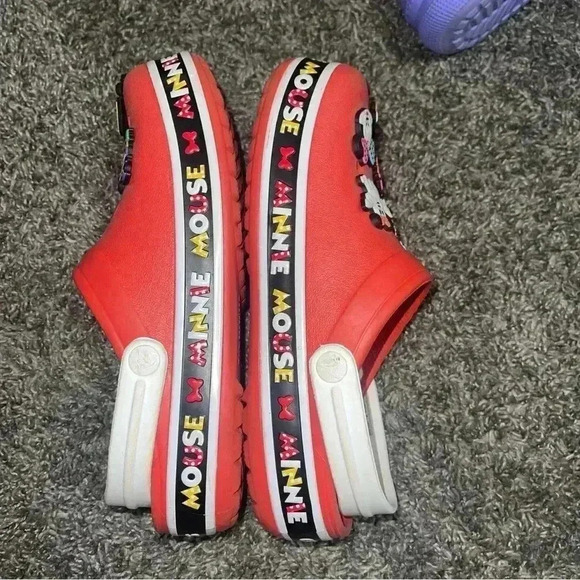 Disney Parks X Crocs Croc band Minnie
Mouse Ill Red Clog Shoe Womens 7 - Picture 8 of 8